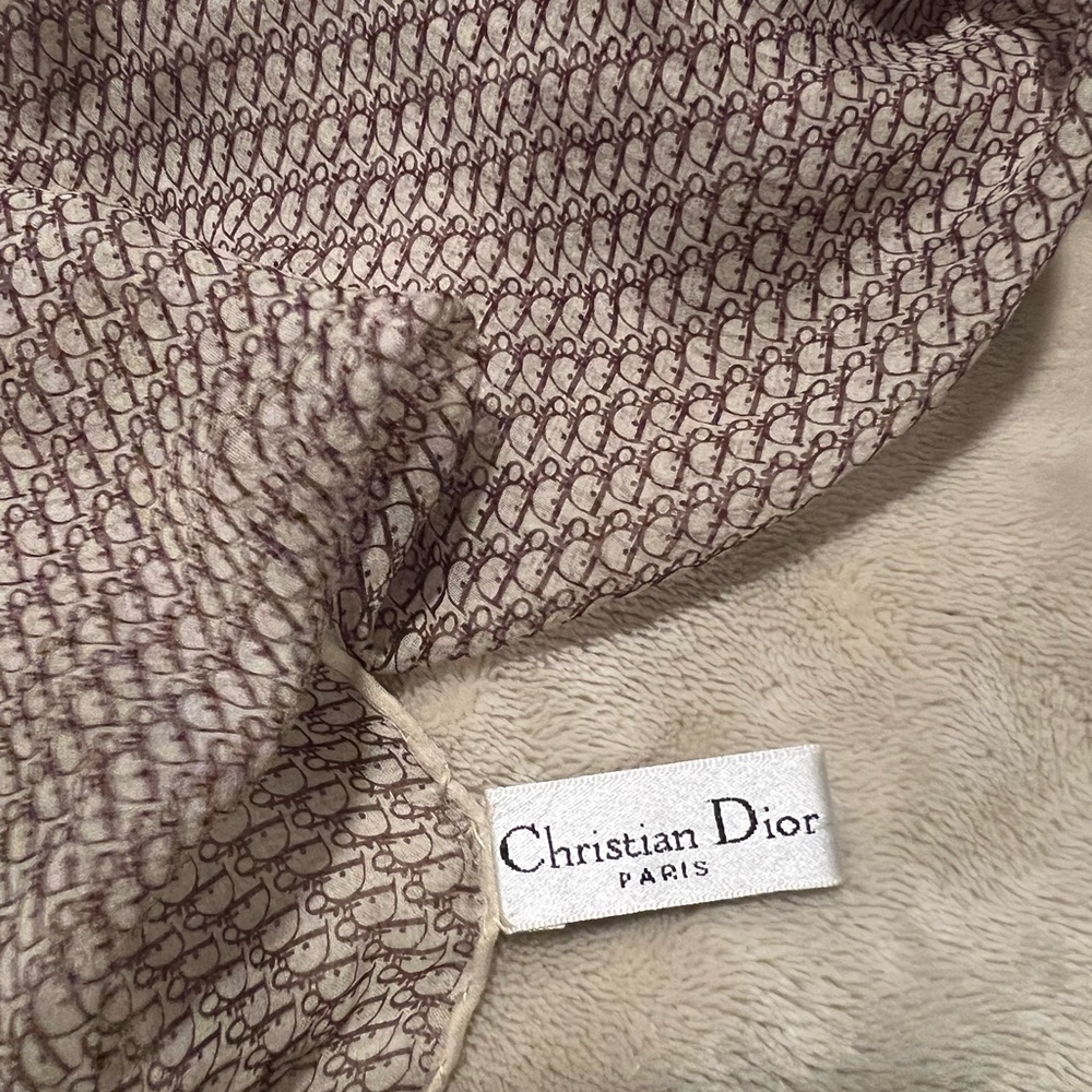 Christian Dior scarf 34” X 34” square silk  burgundy - Picture 6 of 7